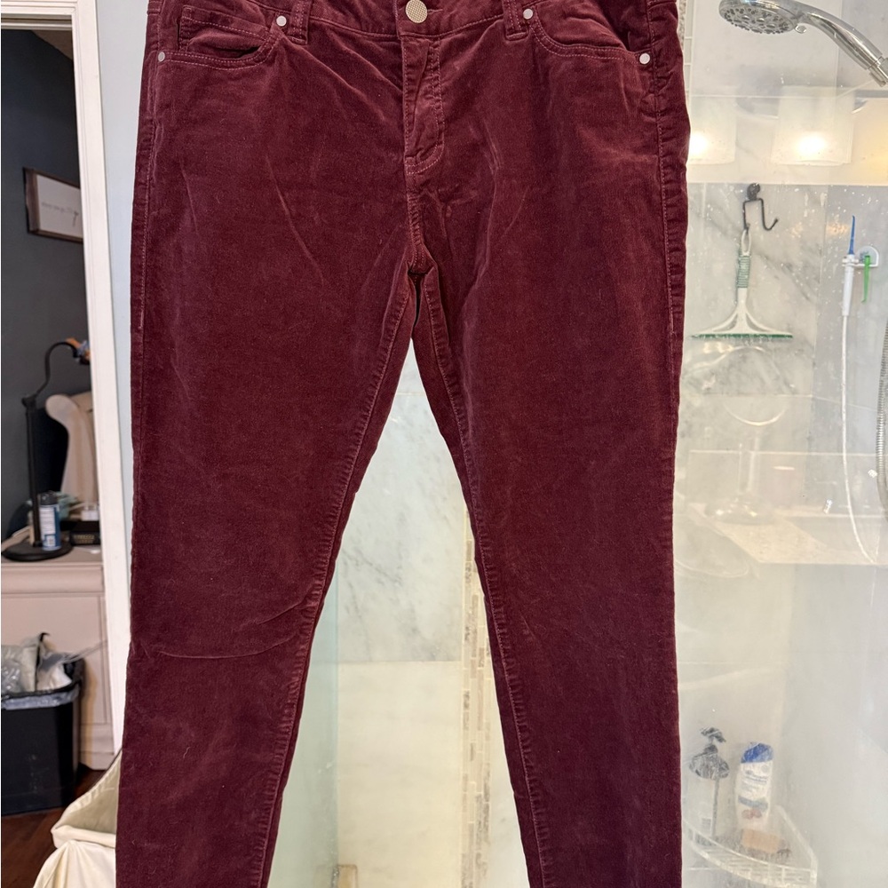 CAbi Skinny Deep Burgundy Stretch Corduroy pants size 14 great condition
